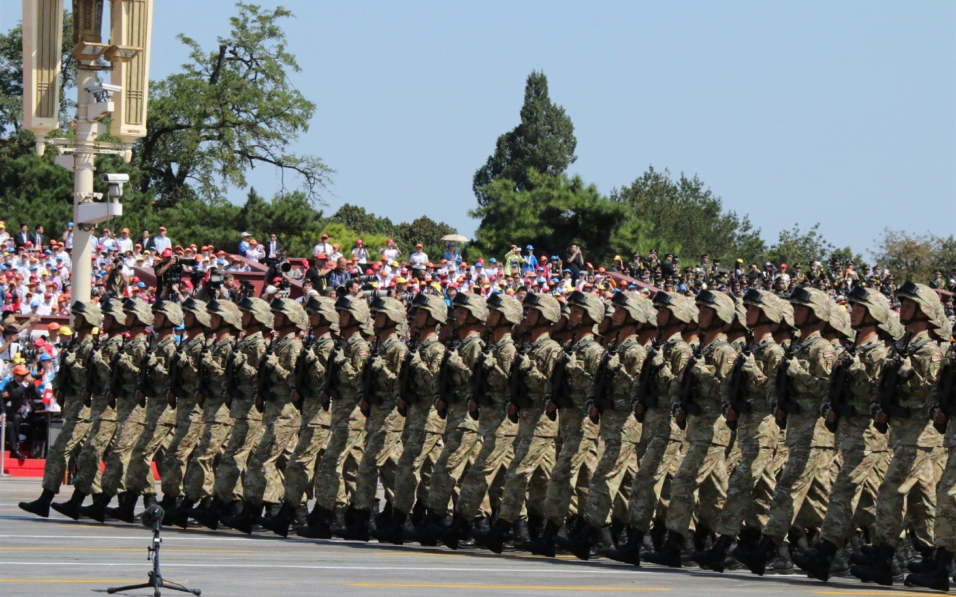 公牛球迷应援横幅登上主场大屏幕，公牛队主场壁纸