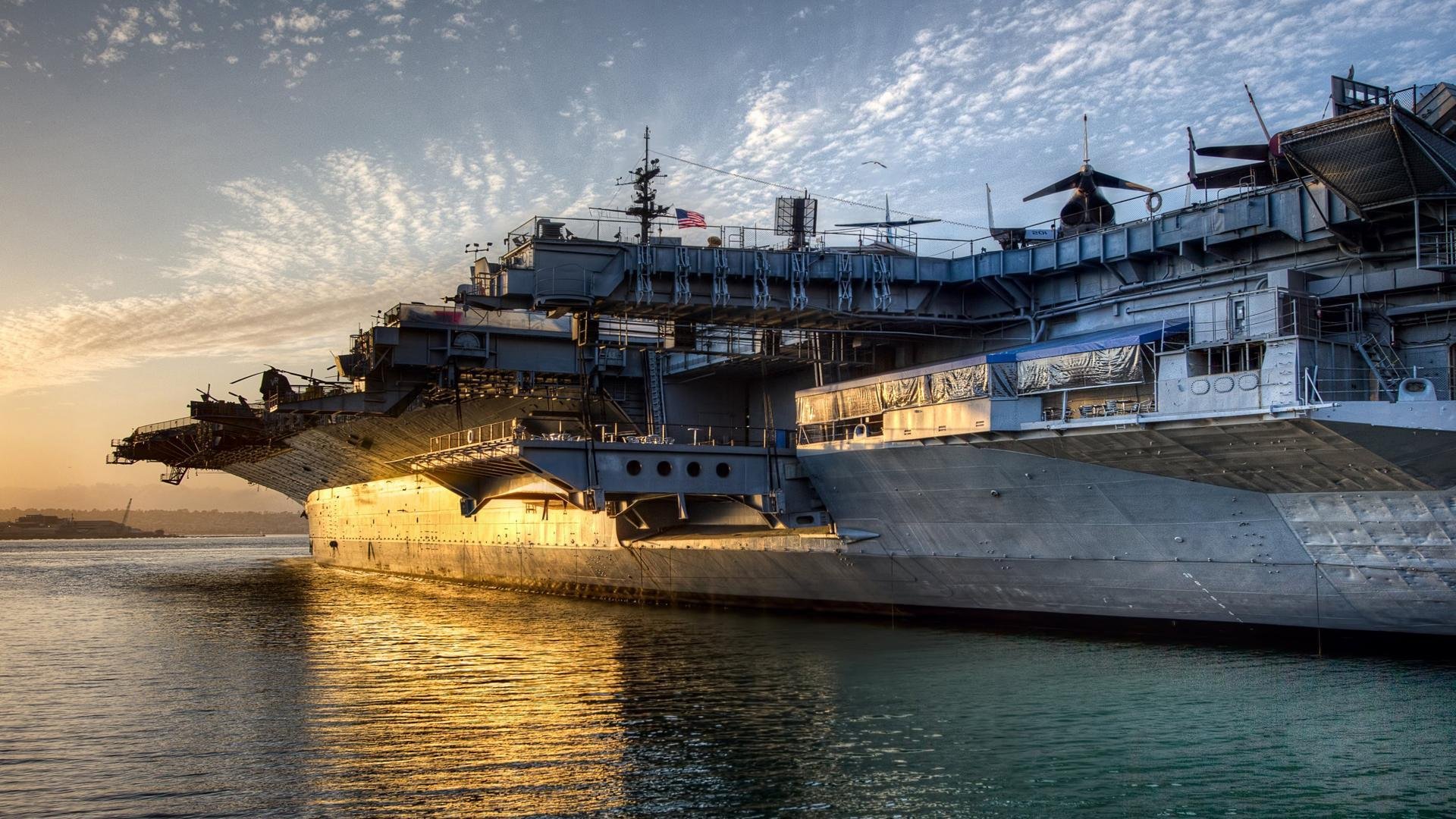 自由泳短距离朝鲜选手冲进四强，自由泳比赛跳水出发视频